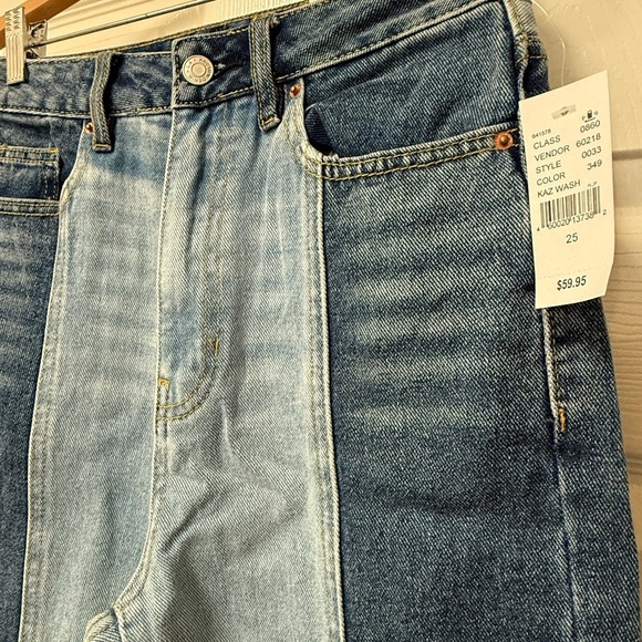PacSun Women’s 90’s Boyfriend Two-Tone Denim Jeans Size 25 - Picture 5 of 12